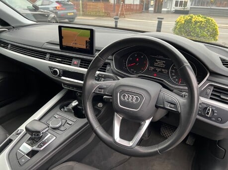 Audi A4 2.0 TDI ultra SE Saloon 4dr Diesel S Tronic Euro 6 (s/s) (150 ps) 24