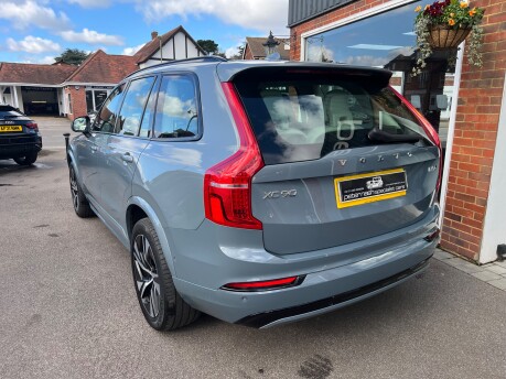Volvo XC90 2.0 B5 MHEV Plus SUV 5dr Petrol Hybrid Auto 4WD Euro 6 (s/s) (250 ps) 9