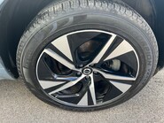 Volvo XC90 2.0 B5 MHEV Plus SUV 5dr Petrol Hybrid Auto 4WD Euro 6 (s/s) (250 ps) 16