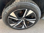 Volvo XC90 2.0 B5 MHEV Plus SUV 5dr Petrol Hybrid Auto 4WD Euro 6 (s/s) (250 ps) 17