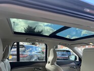 Volvo XC90 2.0 B5 MHEV Plus SUV 5dr Petrol Hybrid Auto 4WD Euro 6 (s/s) (250 ps) 39