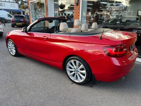 BMW 2 Series 2.0 220i Luxury Convertible 2dr Petrol Auto Euro 6 (s/s) (184 ps) 7