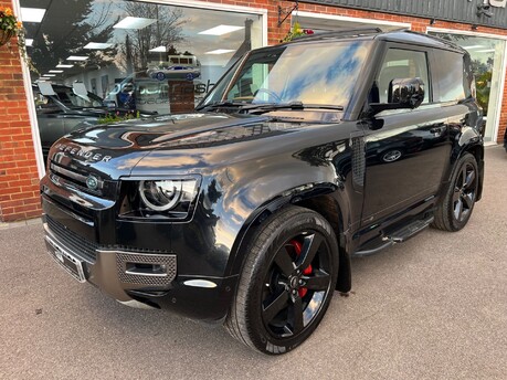 Land Rover Defender 3.0 D300 MHEV X SUV 3dr Diesel Auto 4WD Euro 6 (s/s) (300 ps) 2