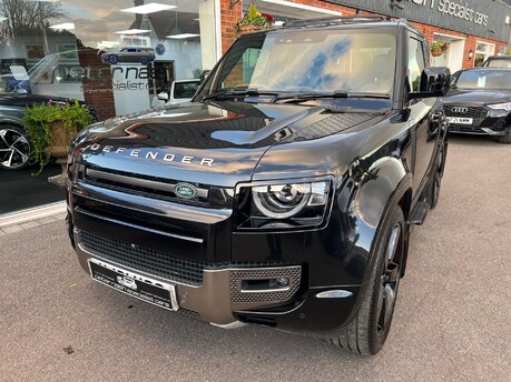 Land Rover Defender 3.0 D300 MHEV X SUV 3dr Diesel Auto 4WD Euro 6 (s/s) (300 ps) 6