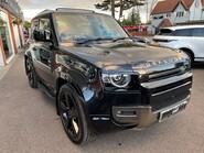 Land Rover Defender 3.0 D300 MHEV X SUV 3dr Diesel Auto 4WD Euro 6 (s/s) (300 ps) 8