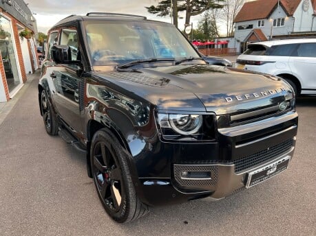 Land Rover Defender 3.0 D300 MHEV X SUV 3dr Diesel Auto 4WD Euro 6 (s/s) (300 ps) 8