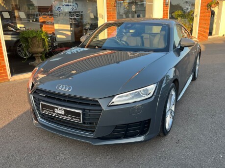 Audi TT 2.0 TFSI Sport Coupe 3dr Petrol S Tronic quattro Euro 6 (s/s) (230 ps) 4