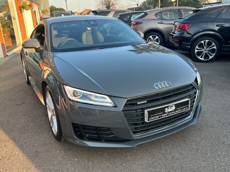 Audi TT 2.0 TFSI Sport Coupe 3dr Petrol S Tronic quattro Euro 6 (s/s) (230 ps) 6