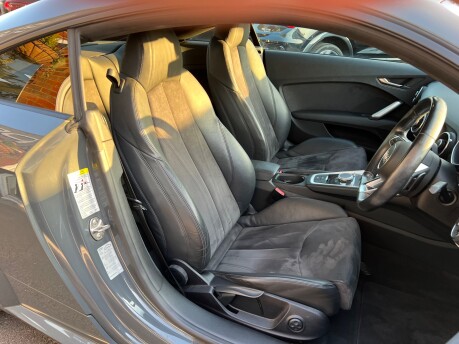 Audi TT 2.0 TFSI Sport Coupe 3dr Petrol S Tronic quattro Euro 6 (s/s) (230 ps) 24