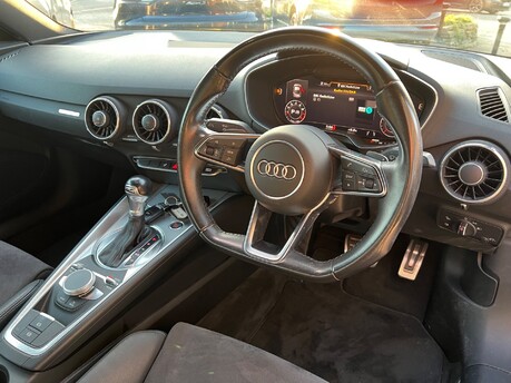 Audi TT 2.0 TFSI Sport Coupe 3dr Petrol S Tronic quattro Euro 6 (s/s) (230 ps) 29