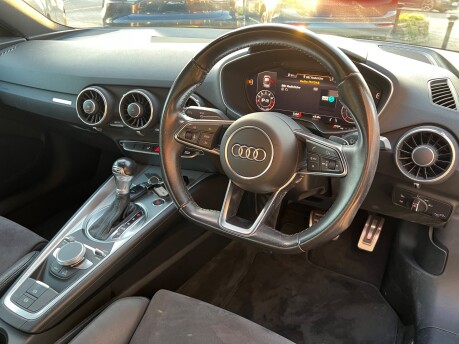 Audi TT 2.0 TFSI Sport Coupe 3dr Petrol S Tronic quattro Euro 6 (s/s) (230 ps) 29