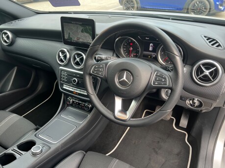 Mercedes-Benz A Class 2.1 A200d Sport Edition Plus Hatchback 5dr Diesel 7G-DCT Euro 6 (s/s) (136 46