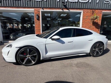 Porsche Taycan Performance Plus 93.4kWh 4S Saloon 4dr Electric Auto 4WD (571ps) 5