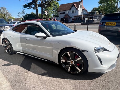 Porsche Taycan Performance Plus 93.4kWh 4S Saloon 4dr Electric Auto 4WD (571ps) 10