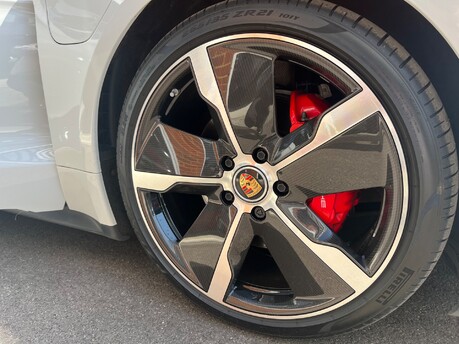 Porsche Taycan Performance Plus 93.4kWh 4S Saloon 4dr Electric Auto 4WD (571ps) 26
