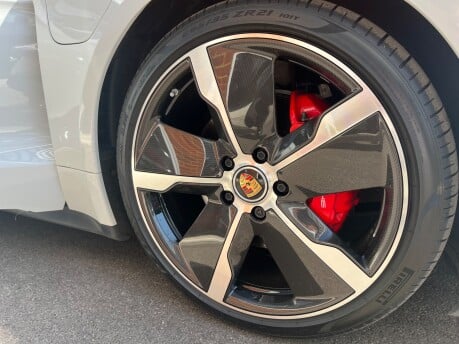 Porsche Taycan Performance Plus 93.4kWh 4S Saloon 4dr Electric Auto 4WD (571ps) 26