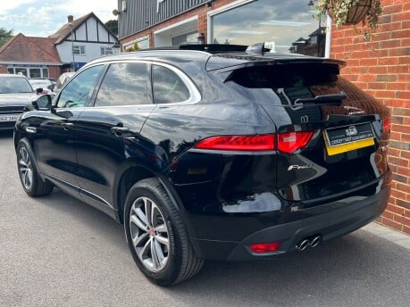 Jaguar F-Pace 2.0 D180 R-Sport SUV 5dr Diesel Auto AWD Euro 6 (s/s) (180 ps) 2