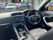 Jaguar F-Pace 2.0 D180 R-Sport SUV 5dr Diesel Auto AWD Euro 6 (s/s) (180 ps) 3