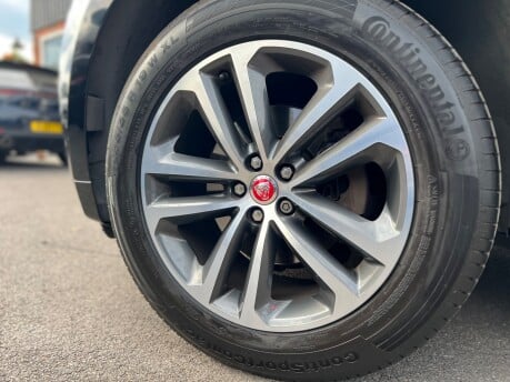 Jaguar F-Pace 2.0 D180 R-Sport SUV 5dr Diesel Auto AWD Euro 6 (s/s) (180 ps) 5