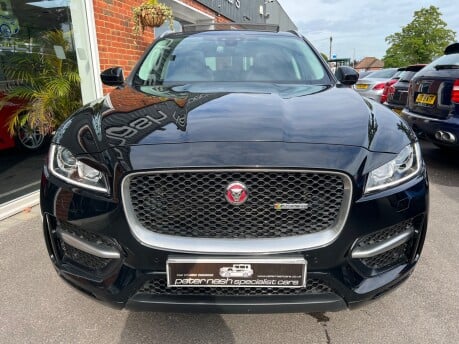 Jaguar F-Pace 2.0 D180 R-Sport SUV 5dr Diesel Auto AWD Euro 6 (s/s) (180 ps) 12