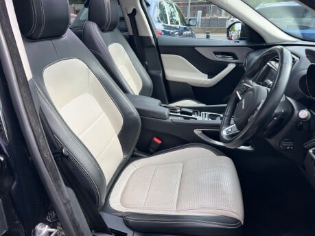 Jaguar F-Pace 2.0 D180 R-Sport SUV 5dr Diesel Auto AWD Euro 6 (s/s) (180 ps) 25