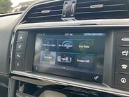 Jaguar F-Pace 2.0 D180 R-Sport SUV 5dr Diesel Auto AWD Euro 6 (s/s) (180 ps) 32