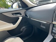 Jaguar F-Pace 2.0 D180 R-Sport SUV 5dr Diesel Auto AWD Euro 6 (s/s) (180 ps) 37