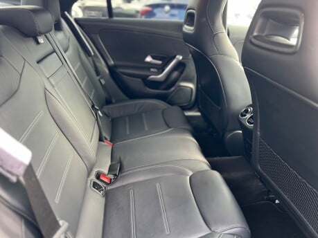 Mercedes-Benz CLA Class 1.3 CLA250e AMG Line (Premium) Coupe 4dr Petrol Plug-in Hybrid 8G-DCT EURO6 23