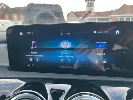 Mercedes-Benz CLA Class 1.3 CLA250e AMG Line (Premium) Coupe 4dr Petrol Plug-in Hybrid 8G-DCT EURO6 32