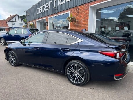 Lexus Es 2.5 300h Saloon 4dr Petrol Hybrid Euro 6 (s/s) (218 ps) 6