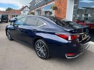Lexus Es 2.5 300h Saloon 4dr Petrol Hybrid Euro 6 (s/s) (218 ps) 7