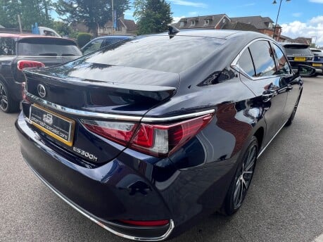 Lexus Es 2.5 300h Saloon 4dr Petrol Hybrid Euro 6 (s/s) (218 ps) 9
