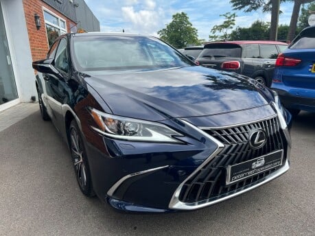 Lexus Es 2.5 300h Saloon 4dr Petrol Hybrid Euro 6 (s/s) (218 ps) 12