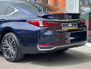 Lexus Es 2.5 300h Saloon 4dr Petrol Hybrid Euro 6 (s/s) (218 ps) 23