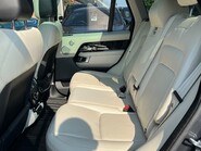 Land Rover Range Rover 3.0 SD V6 Vogue SUV 5dr Diesel Auto 4WD Euro 6 (s/s) (275 ps) 16
