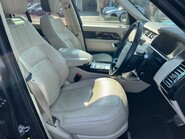 Land Rover Range Rover 3.0 SD V6 Vogue SUV 5dr Diesel Auto 4WD Euro 6 (s/s) (275 ps) 26