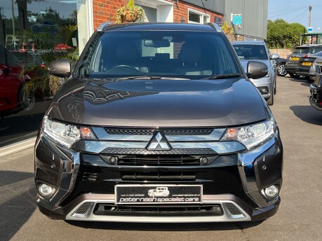 Mitsubishi Outlander 2.4h TwinMotor 13.8kWh Dynamic Safety SUV 5dr Petrol Plug-in Hybrid CVT 4WD 12