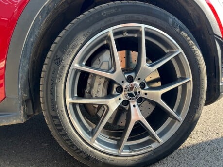 Mercedes-Benz GLC 2.0 GLC300d AMG Line (PREMIUM PLUS) SUV 5dr Diesel G-Tronic+ 4MATIC Euro 6 23