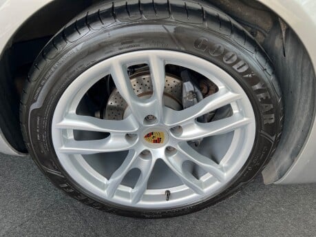 Porsche Boxster 2.7 981 Convertible 2dr Petrol PDK Euro 5 (s/s) (265 ps) 31