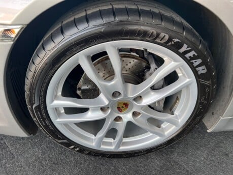 Porsche Boxster 2.7 981 Convertible 2dr Petrol PDK Euro 5 (s/s) (265 ps) 33