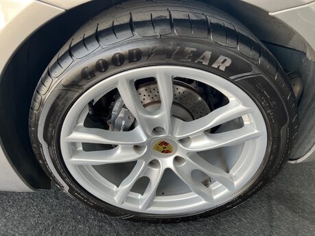 Porsche Boxster 2.7 981 Convertible 2dr Petrol PDK Euro 5 (s/s) (265 ps) 32