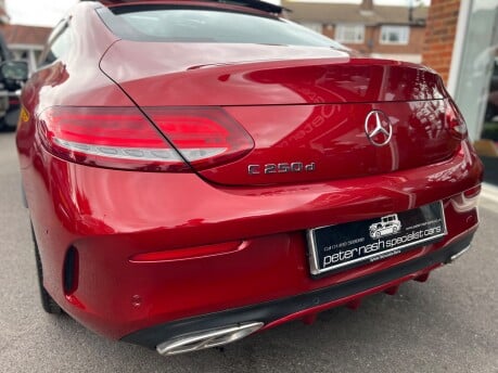 Mercedes-Benz C Class 2.1 C250d AMG Line (Premium Plus) Coupe 2dr Diesel G-Tronic+ Euro 6 21