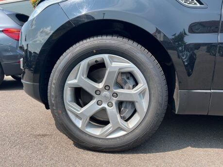 Land Rover Range Rover Sport 3.0 SD V6 HSE SUV 5dr Diesel Auto 4WD Euro 5 (s/s) (292 ps) 6