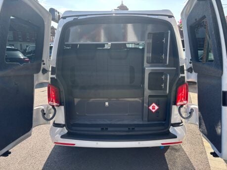 Volkswagen Transporter 2.0 TDI T28 Highline Panel Van 5dr Diesel Manual FWD SWB Euro 6 (s/s) 9