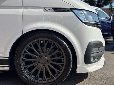 Volkswagen Transporter 2.0 TDI T28 Highline Panel Van 5dr Diesel Manual FWD SWB Euro 6 (s/s) 12