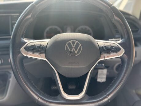 Volkswagen Transporter 2.0 TDI T28 Highline Panel Van 5dr Diesel Manual FWD SWB Euro 6 (s/s) 27