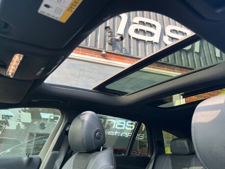 Mercedes-Benz E Class 2.0 E300de 13.5kWh AMG Line (Premium Plus) Estate 5dr Diesel Plug-in Hybrid 4