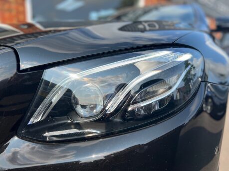 Mercedes-Benz E Class 2.0 E300de 13.5kWh AMG Line (Premium Plus) Estate 5dr Diesel Plug-in Hybrid 24