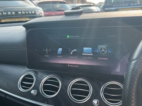 Mercedes-Benz E Class 2.0 E300de 13.5kWh AMG Line (Premium Plus) Estate 5dr Diesel Plug-in Hybrid 28