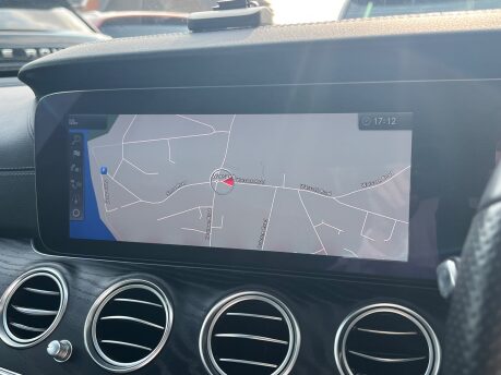 Mercedes-Benz E Class 2.0 E300de 13.5kWh AMG Line (Premium Plus) Estate 5dr Diesel Plug-in Hybrid 30